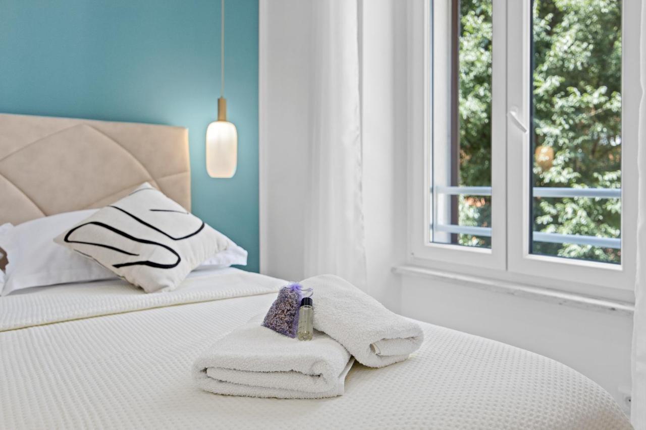 Giardini M Studio Apartments Pula Bagian luar foto